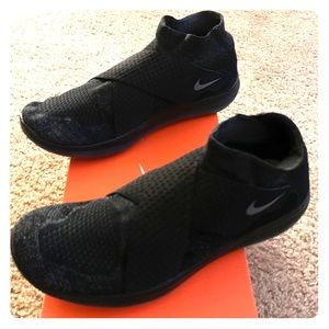 Nike free rn motion flyknit 2017